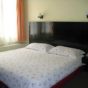 Ji Hotel